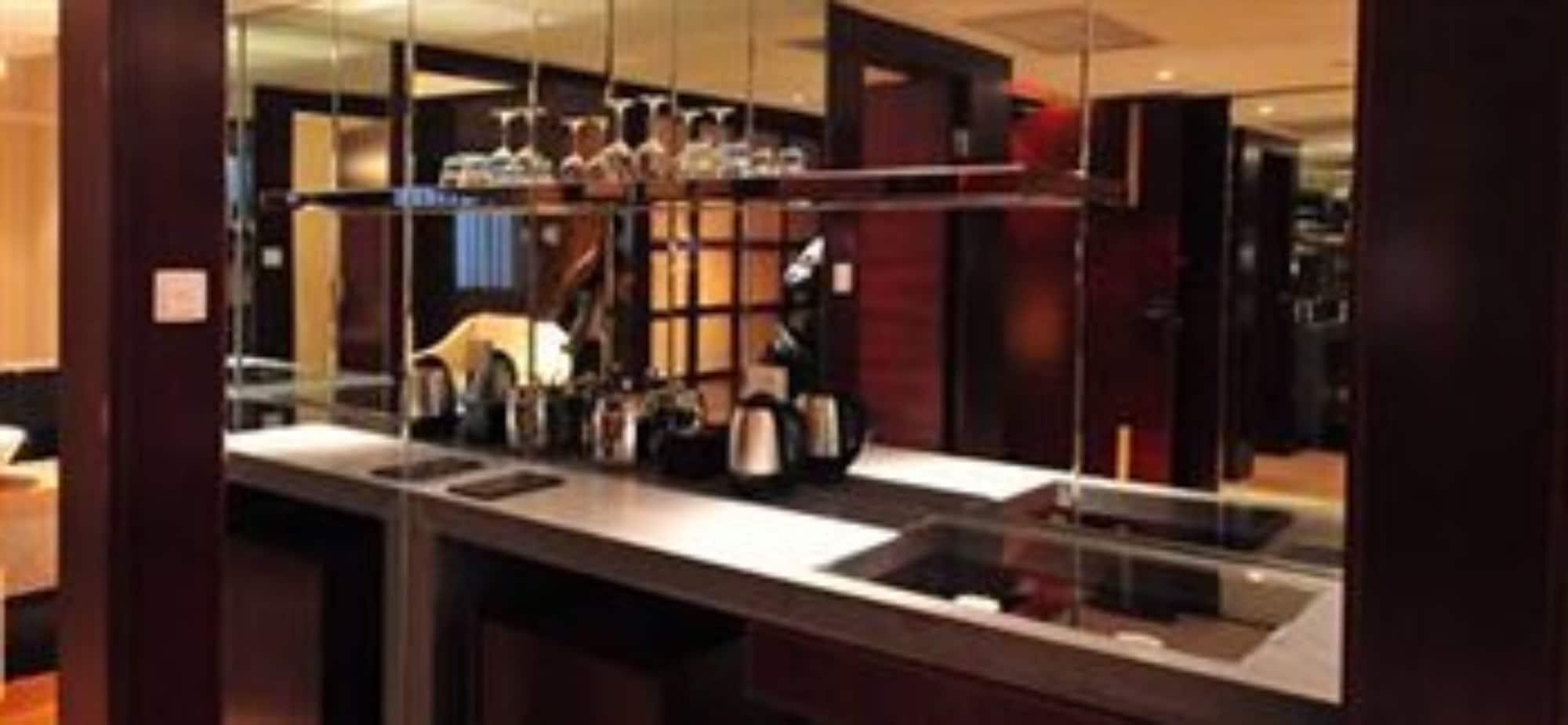 Vision Hotel Пекин Екстериор снимка