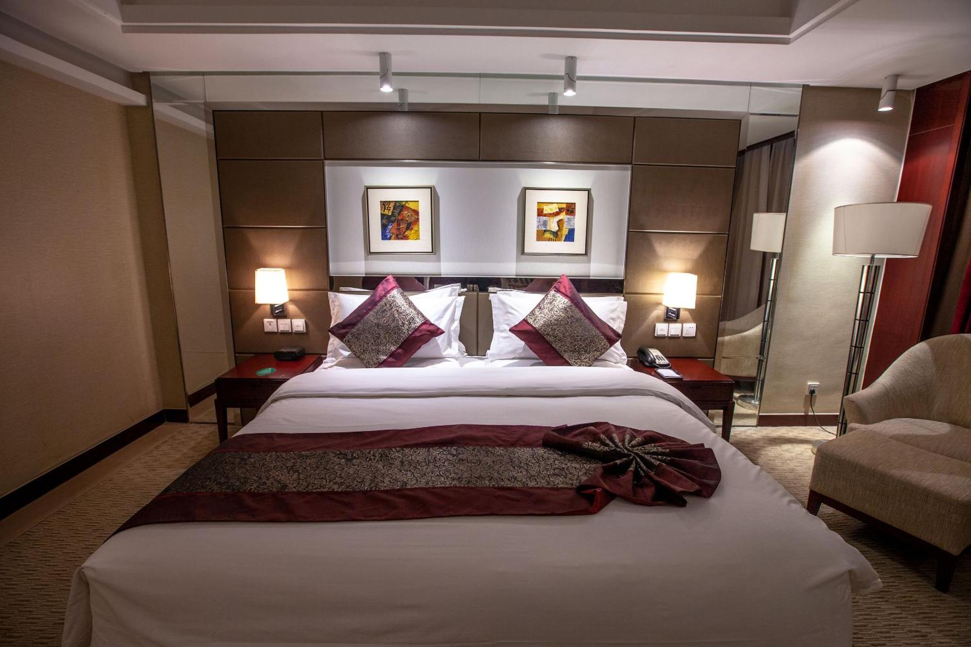 Vision Hotel Пекин Екстериор снимка